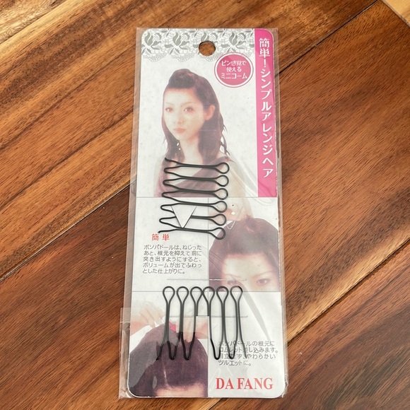 Hair clip - Picture 1 of 1